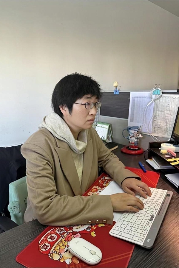 4-盐业事业部潘玲_副本.jpg